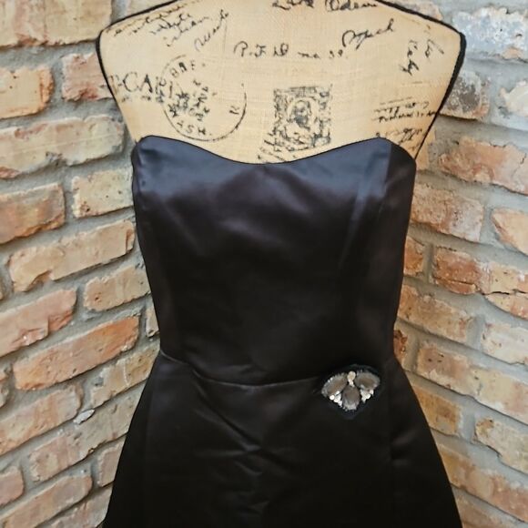 NWT Watters & Watters Black strapless midi cocktail dress size 10 - Picture 3 of 12